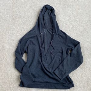 New York and company sweatshirt